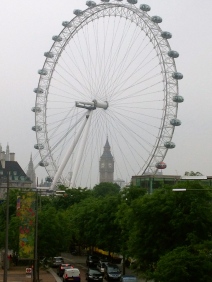 The London Eye and Big Ben on a hazy London day.